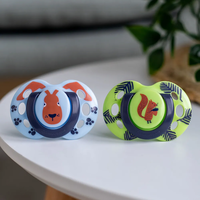 Tommee Tippee Ортодонтични Залъгалки Fun Friends 18-36M+ 2 Броя Зелена Катерица