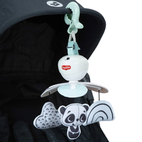 TINY LOVE Take Along Mobile от Серията Black&White Décor 3-в-1 Музикална Въртележка  с 3 Лесни Начина за Закачане с 5 Мелодии 0м+