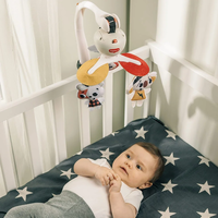 TINY LOVE Take-Along Mobile 3-в-1 Музикална въртележка от серията Tiny Rockers с 3 лесни начина за закачане у дома или в движение 30 минути музика с 5 рок-енд-рол мелодии 0м+