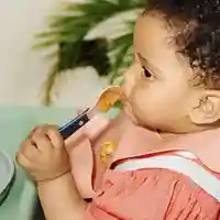 Tommee Tippee 6м+ Комплект от 5 броя лъжички за самостоятелно хранене от бебето
