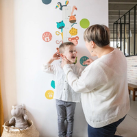 BABY ART ДЕТСКИ МЕТЪР С ОТПЕЧАТЪЦИ С БОИЧКИ