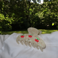 CUSTOM BIG GLAZED CHERRY CRÉME CLIP