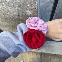Rosette Scrunchie in CHERRY KISS