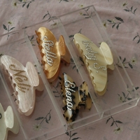 ROUÉ HAIR CLIPS ACRYLIC VANITY TRAY