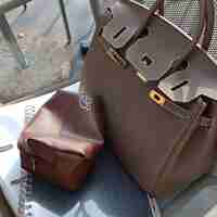 CUSTOM SMALL LEATHER TOILETRY BAG IN MADELINE