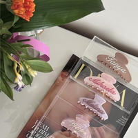 ROUÉ HAIR CLIPS ACRYLIC VANITY TRAY