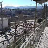 70000лв. Къща в село Струмяни на 2 етажа