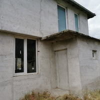 75000лв къща село Генерал Тодоров с 1дк двор