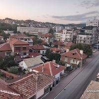 Етаж от Къща В ЦЕНТЪРА НА САНДАНСКИ 140КВ.М 680 ЕВРО НА КВ.М