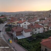 Етаж от Къща В ЦЕНТЪРА НА САНДАНСКИ 140КВ.М 680 ЕВРО НА КВ.М