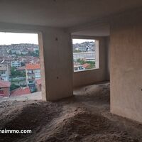 Етаж от Къща В ЦЕНТЪРА НА САНДАНСКИ 140КВ.М 680 ЕВРО НА КВ.М