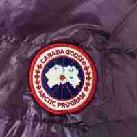 Canada Goose дамско олекотено пухено яке (S)