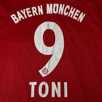 Adidas 2009-10 Bayern Munich Home Shirt #9 Toni (2XL)