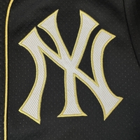 Majestic MLB New York Yankees Black Baseball Buttons Jersey (S)