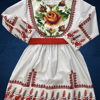 Рокля момиче 8