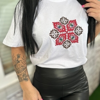 Дамска тениска с бродерия 3