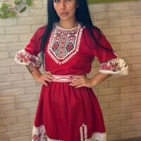 рокля с етно мотиви 50