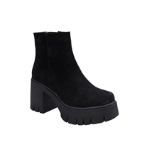 Women's elegant ankle boots / genuine leather / 720-29 / black