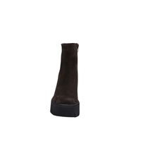 Women's elegant ankle boots / Genuine leather / 720-29 / Brown