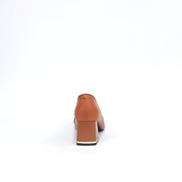 Women's elegant shoes made of natural leather in taba color/75702