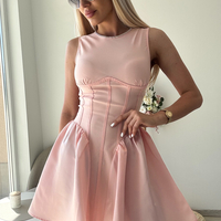 Розова рокля корсет