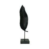 UMI DECO LEAF POLYRESIN BLACK 13x9xH57cm PRC