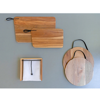 TORRO TRAY CUTTING ACACIA WOOD LEATHER 11x11xH2cm