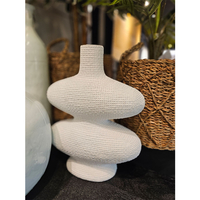 RANDI VASE POLYRESIN WHITE 31,5x14,5xH39cm PRC