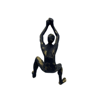 CLIMBER DECO WALL POLYRESIN BLACK GOLD 13x9xH23cm