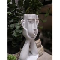 ROMANCE 1 VASE FIGURE POLYRESIN WHITE 12,8x8,8xH25