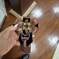 Chocolate brown bow brooch