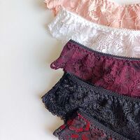 Пакет 5 броя дантелени бразилиани Цветен сън