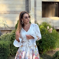 Флорална рокля с колан