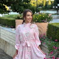 Флорална рокля в розово