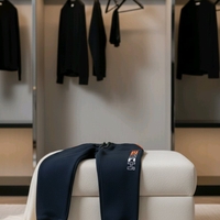 Долнище черно с оранжев надпис