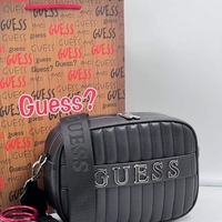 Дамска чанта Guess