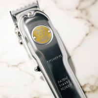 Професионална акумулаторна машинка за подстригване WAHL CORDLESS SENIOR METAL EDITION