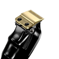 Професионална акумулаторна машинка за подстригване WAHL BLACK MAGIC CLIP CORDLESS