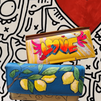 Ръчно рисуван Арт портфейл ,,LOVE,,,ЕСТЕСТВЕНА КОЖА