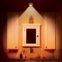 НЕМСКА Лампа с топла светлина и датчик за движение, Безжична + ЛЕД ФЕНЕР