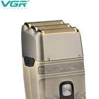 НЕМСКА VGR V-335 Електрическа Самобръсначка С Тройна Титанова Мрежа