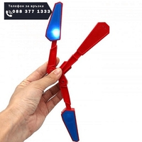 НЕМСКА Въртяща играчка с всевъзможни трикове, Flip Finz + ЛЕД ФЕНЕР