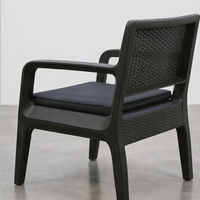 НЕМСКИ Луксозен Градински Комплект С Възглавници Рейна + ЛЕД ФЕНЕР