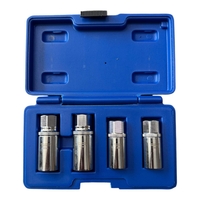 НЕМСКИ Екстрактори за Шпилки Комплект 4 части 6-12мм вложки шпилковадачи 1/2″ HAWEK HW-1102 + ЛЕД ФЕНЕР