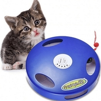 НЕМСКА Интерактивна играчка за котки “Хвани опашката на мишката“ + ЛЕД ФЕНЕР