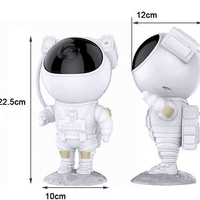 НЕМСКА Интерактивна играчка за прожектиране на космоса, Астронавт STARBOY, Таймер за изключване + ЛЕД ФЕНЕР