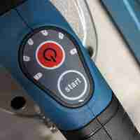 НЕМСКА Акумулаторна Вендуза за Плочки 36V 8,0AH STAHLMAYER Вибромашина + ЛЕД ФЕНЕР