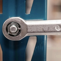 НЕМСКИ ГАЙКОЦЕП КОМПЛЕКТ 4 ЧАСТИ HAWEK HW-1141 Гайкоцепи + ЛЕД ФЕНЕР