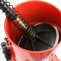 НЕМСКА Пневматична система за гресиране – такаламит 12 литра CATA Mar pol + ЛЕД ФЕНЕР