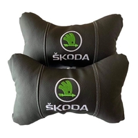 НЕМСКИ Авто ергономични възглавнички на марки автомобили 2бр. Комплект + ЛЕД ФЕНЕР